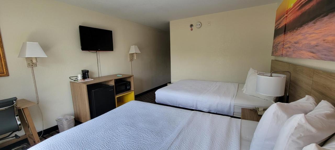 Carolina A Days By Wyndham Hotel 3*